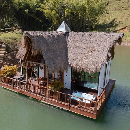 Ibuku Hotel Guatape - Chalets エクステリア 写真