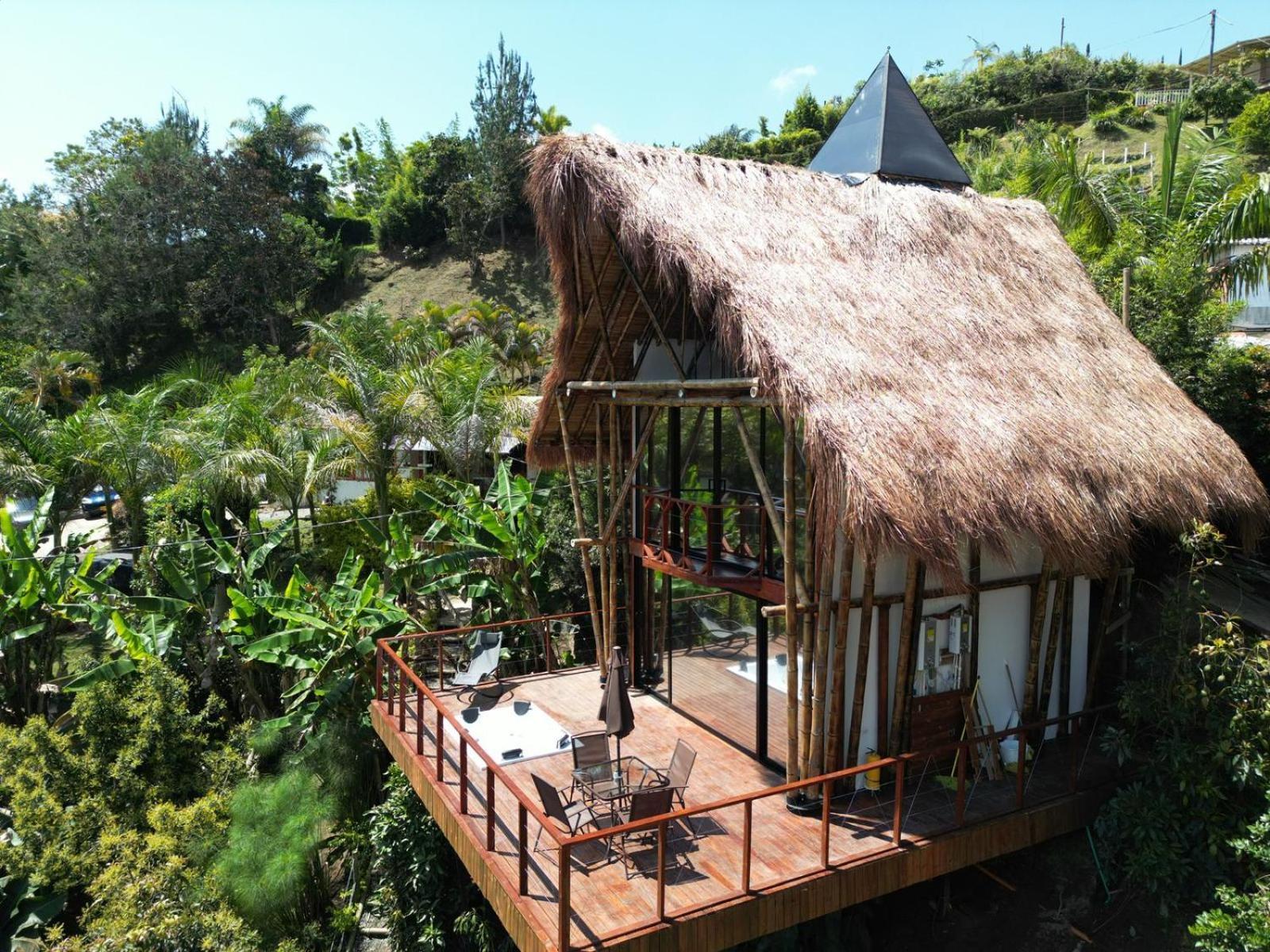 Ibuku Hotel Guatape - Chalets エクステリア 写真