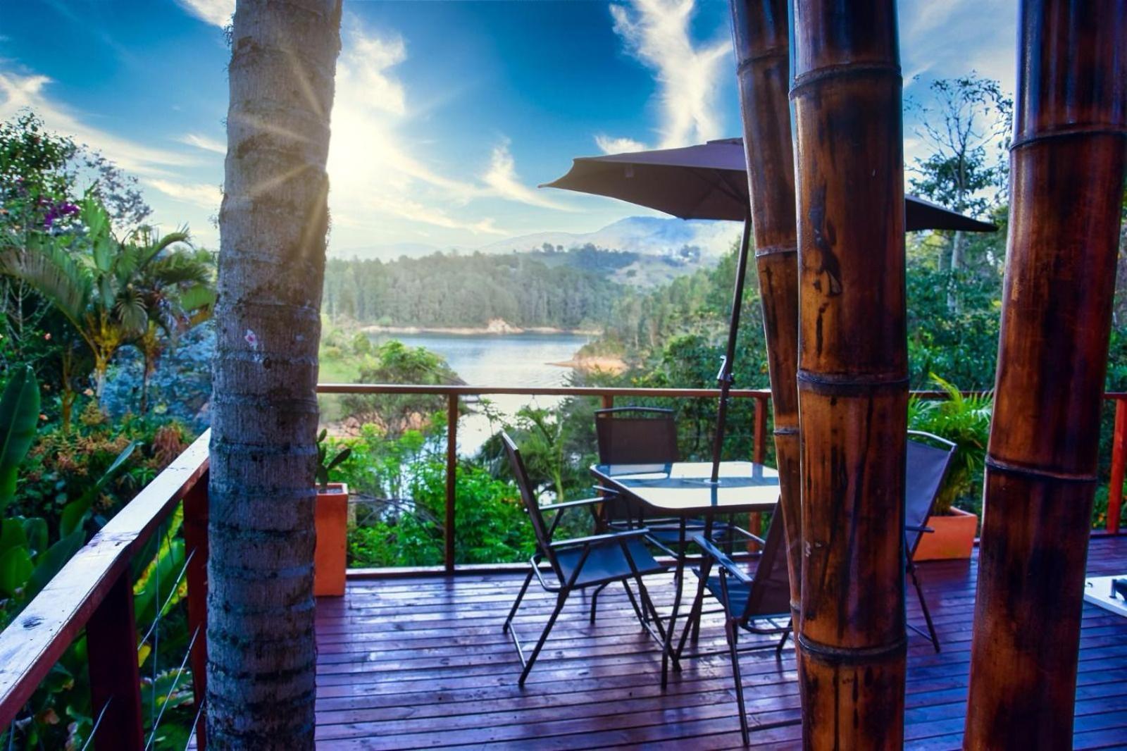 Ibuku Hotel Guatape - Chalets エクステリア 写真