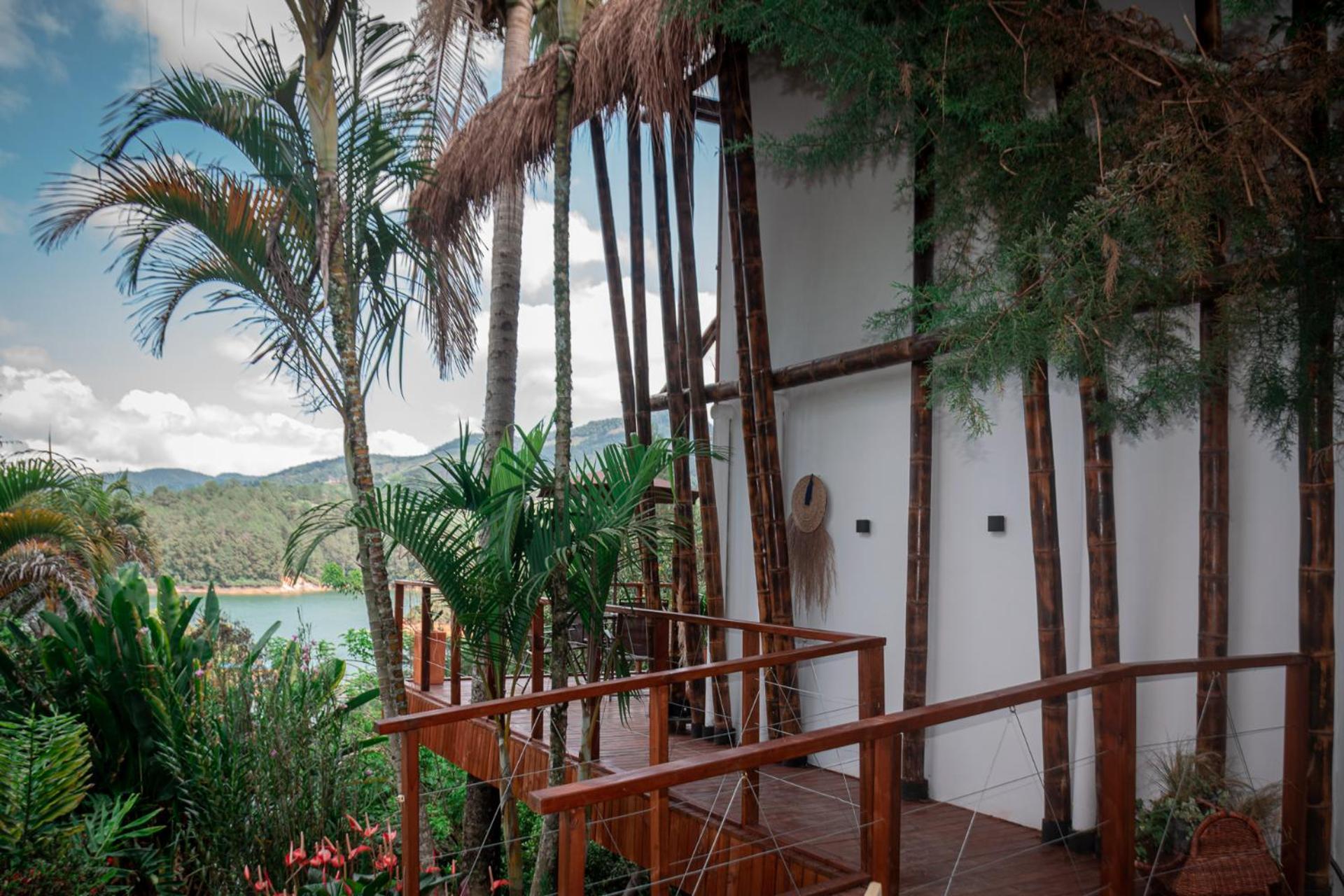 Ibuku Hotel Guatape - Chalets エクステリア 写真