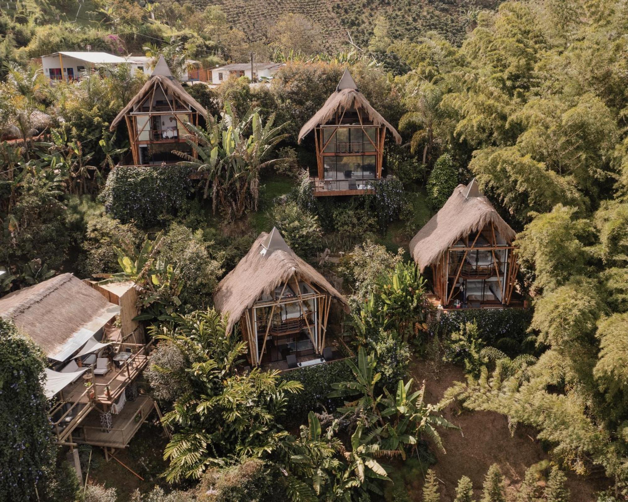 Ibuku Hotel Guatape - Chalets エクステリア 写真